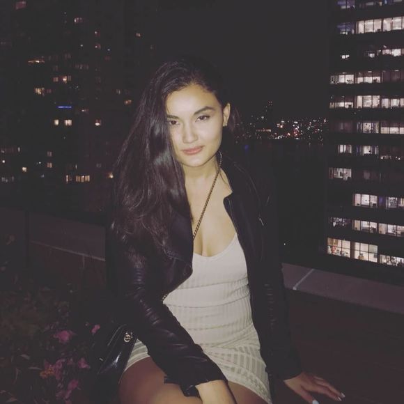 Meet your Posher, Melaina - Picture 1 of 1